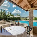 Βίλα Ana With Large Pool