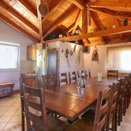 Villa Ana With Large Pool *